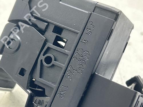 Used Switch Switch 37021759 37021759
