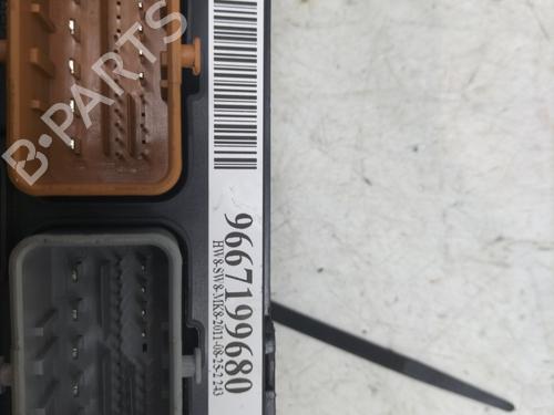 Used Fuse box Fuse box PEUGEOT 207 (WA_, WC_) 1.6 HDi (90 hp) 31081486 31081486