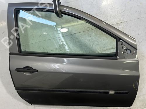 Used Right front door RENAULT CLIO III (BR0/1, CR0/1) 1.5 dCi (88 hp) 26895794