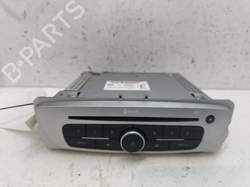 Used Radio RENAULT SCÉNIC III (JZ0/1_) 1.6 dCi (JZ00, JZ12) (130 hp) 26642257
