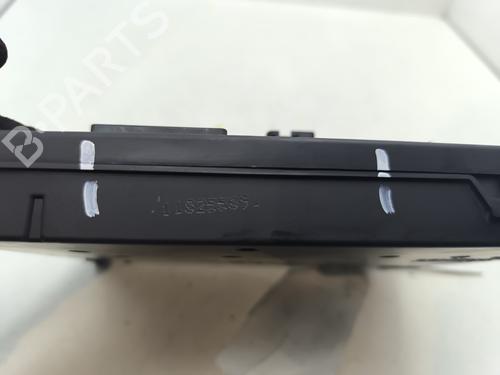 Fuse box CITROËN C4 II (NC_) 1.6 HDi 90 | BP31581710E1 