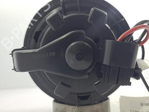 Heater blower motor PEUGEOT 208 I (CA_, CC_) 1.4 HDi | BP22824131M62