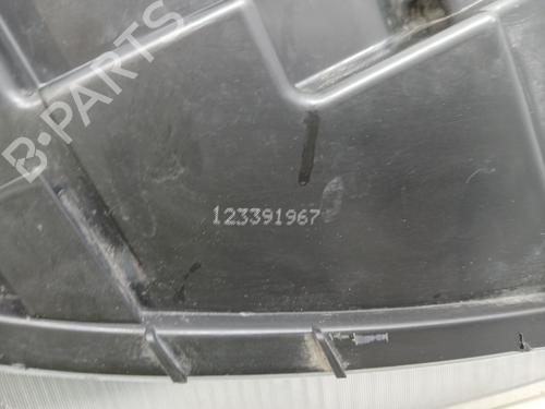 Optica esquerda Optica esquerda RENAULT CLIO II (BB_, CB_) [1998-2016] 33651975 33651975