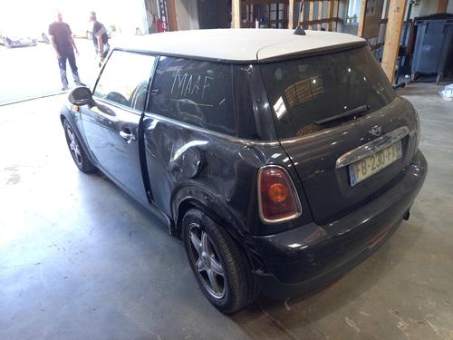 MINI MINI (R56)  Cooper D  3576870