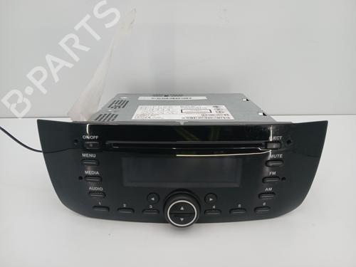Bilradio FIAT PUNTO (199_) 1.3 D Multijet (84 hp) 30818998