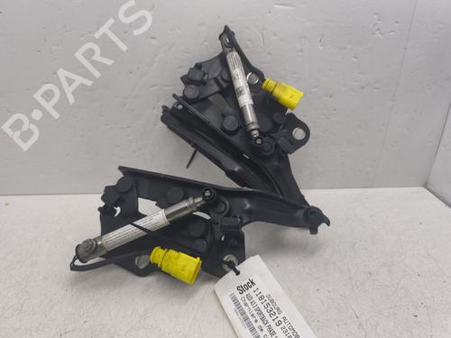 Used Hinge/Door check strap AUDI A3 Sportback (8VA, 8VF) 1.6 TDI (110 hp) 31581535