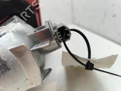 left-tailgate-light-toyota-auris-estate-_e18_-2013-2014-2015-2016-2017-2018-28080555 main image