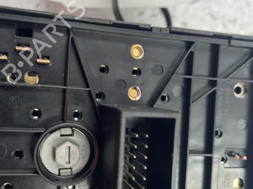 Used Headlight switch Headlight switch OPEL CORSA C (X01) 1.2 Twinport (F08, F68) (80 hp) 22839734 22839734