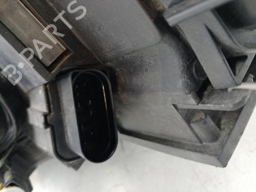 Used Right headlight Right headlight VW PASSAT B6 (3C2) [2005-2011] 31581316 31581316