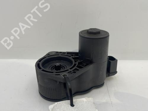 Used Electric handbrake Electric handbrake PEUGEOT 5008 II (MC_, MJ_, MR_, M4_) 1.2 THP (MRHNYH, MRHNYW, MRHNSJ, MRHNSU, MRHNSM) (131 hp) 33316933 33316933