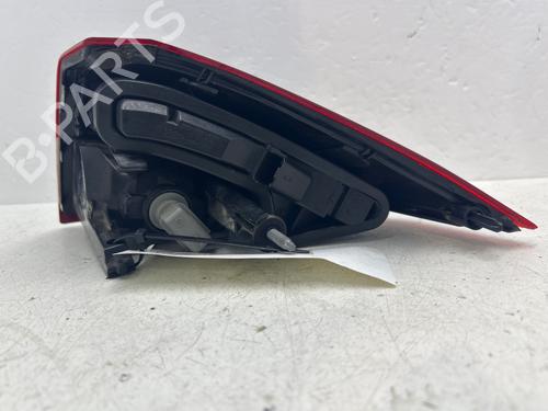 left-taillight-renault-laguna-iii-bt01-2007-2008-2009-2010-2011-2012-2013-2014-2015-36172408 main image