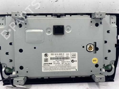 Used Display monitor Display monitor SKODA OCTAVIA III Combi (5E5, 5E6) 1.6 TDI (105 hp) 22844604 22844604