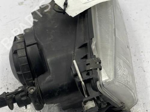 Used Right headlight Right headlight PEUGEOT 306 Hatchback (7A, 7C, N3, N5) 1.4 (75 hp) 22835837 22835837