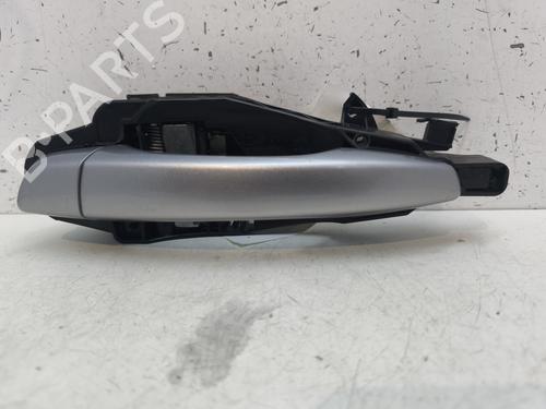 Used Rear left exterior door handle PEUGEOT 3008 II SUV (MC_, MR_, MJ_, M4_) 1.2 THP/ PureTech 130 (MRHNSM, MRHNSU, MRHNSJ, MRHNYW,... (131 hp) 28441029