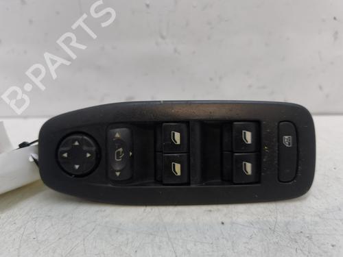 Used Left front window switch PEUGEOT 208 I (CA_, CC_) 1.6 HDi (92 hp) 23888810