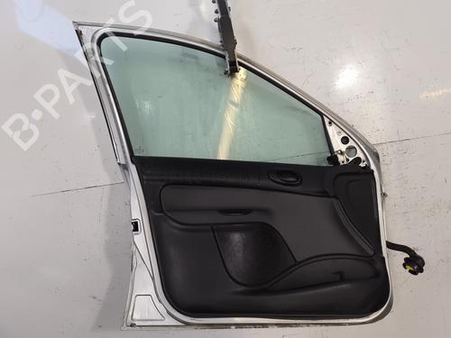 Used Left front door PEUGEOT 206 Hatchback (2A/C) 1.4 HDi eco 70 (68 hp) 30451036