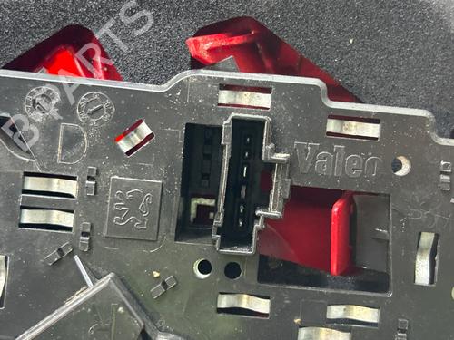 Used Right taillight Right taillight PEUGEOT 307 (3A/C) 1.6 16V (109 hp) 40515867 40515867