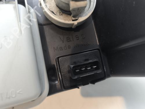 Used Right headlight Right headlight FIAT BRAVA (182_) 1.9 TD 100 S (182.BF) (100 hp) 25916592 25916592