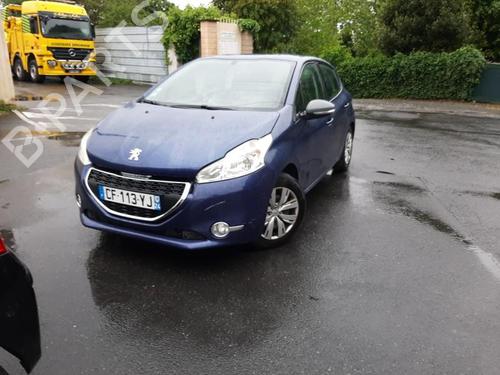 Fuse box PEUGEOT 208 I (CA_, CC_) 1.4 HDi | BP22838420E1