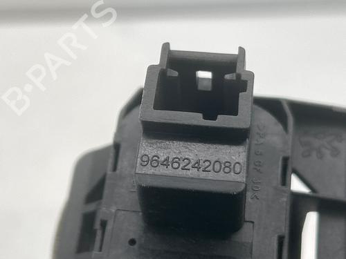 Switch PEUGEOT 407 (6D_) 2.0 HDi 135 (6DRHRH, 6DRHRE, 6DRHRG, 6DRHRJ) | BP39937033I30 - Image 4