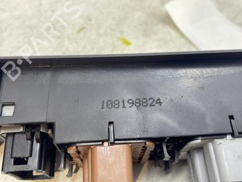 switch-renault-espace-iv-jk01_-2002-27194421 main image