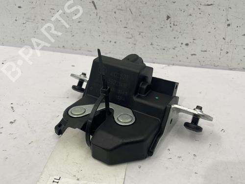 Bakluke lås OPEL CORSA E (X15) 1.4 (08, 68) (90 hp) 29328848