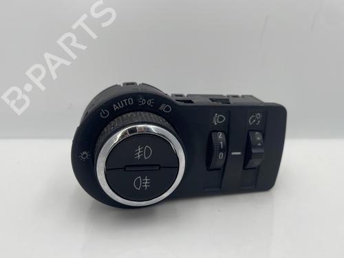 Licht Schakelaar CHEVROLET TRAX 1.7 TD (131 hp) 32367318