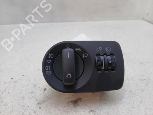 Used Headlight switch Headlight switch 39027053 39027053