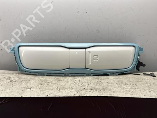 Used Grille KIA SOUL II (PS) EV Electric (110 hp) 29438817