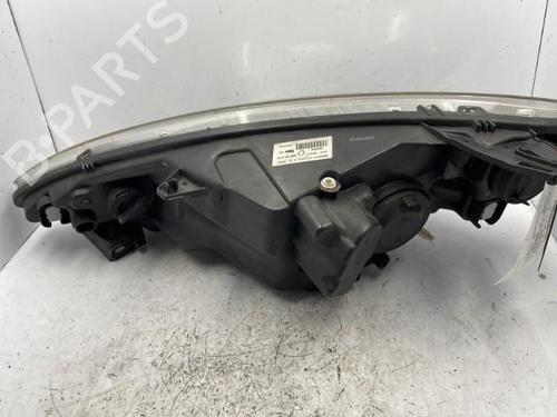 Right headlight PEUGEOT 1007 (KM_) 1.4 HDi | BP22834557C29