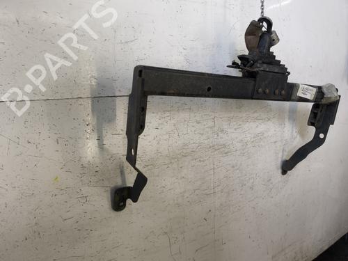 Bola de reboque/mecanismo Bola de reboque/mecanismo OPEL VIVARO A Van (X83) 2.0 CDTI (F7) (90 hp) 35961164 35961164