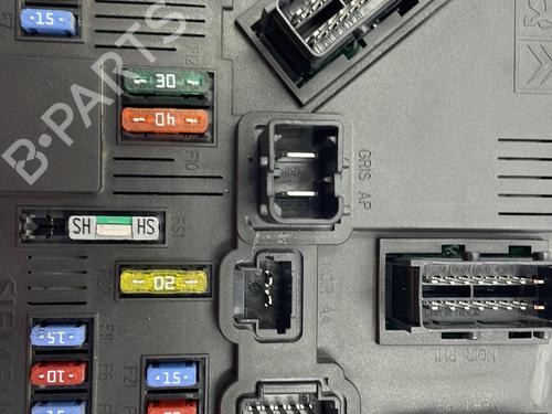 Used Fuse box Fuse box PEUGEOT 206 SW (2E/K) 2.0 HDi (90 hp) 22844532 22844532
