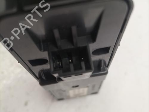 Used Left front window switch Left front window switch VOLVO V40 Hatchback (525) D2 (114 hp) 22846775 22846775