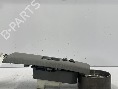 Used Switch Switch TOYOTA YARIS (_P9_) 1.33 VVT-i (NSP90_, NSP90R) (100 hp) 22828167 22828167