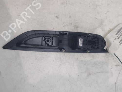 Used Left front window switch Left front window switch PEUGEOT 208 II (UB_, UP_, UW_, UJ_) 1.5 BlueHDI 100 (102 hp) 27238309 27238309