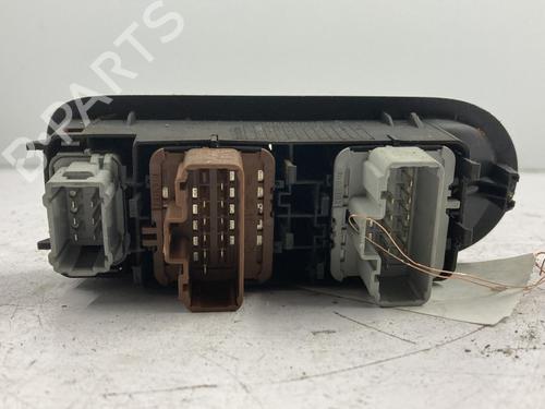 Switch RENAULT SCÉNIC II (JM0/1_) 1.9 dCi (JM0G, JM12, JM1G, JM2C) | BP22817961I30 