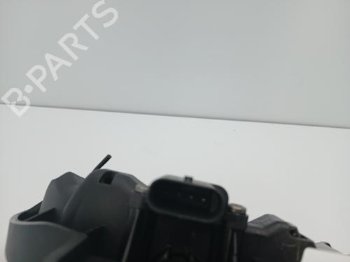 rear-left-exterior-door-handle-tesla-model-y-5yjy-2019-30846614 main image