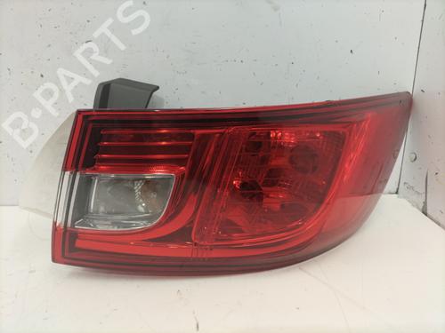 right-taillight-renault-clio-iv-bh_-2012-2013-2014-2015-2016-2017-2018-2019-2020-2021-23829029 main image
