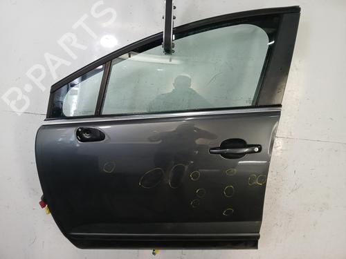 Used Left front door PEUGEOT 5008 (0U_, 0E_) 1.6 HDi (112 hp) 31250828