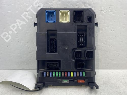 Fuse box CITROËN C3 II (SC_) 1.4 HDi 70 (SC8HZC, SC8HR0, SC8HP4) | BP31807031E1 - Image 4