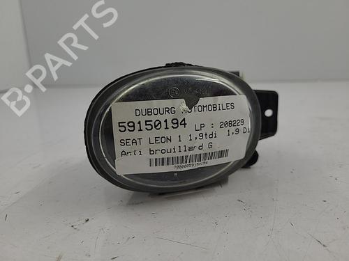 Used Left front fog light Left front fog light SEAT LEON (1M1) 1.9 TDI (90 hp) 22820239 22820239
