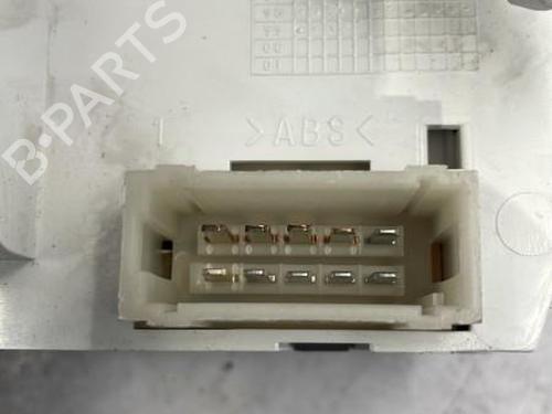 Used Climate control Climate control PEUGEOT 206 Hatchback (2A/C) 1.4 i (75 hp) 22832592 22832592