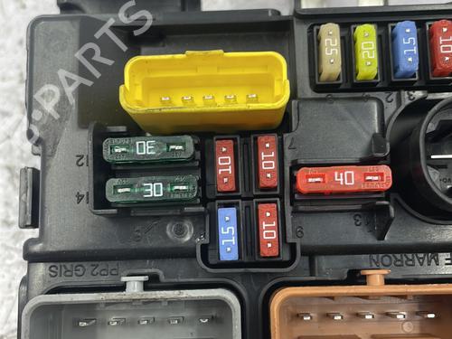 Fuse box CITROËN C3 II (SC_) 1.4 HDi 70 (SC8HZC, SC8HR0, SC8HP4) | BP22837896E1 