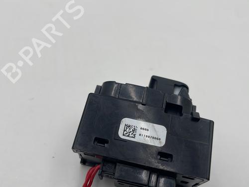 left-rear-window-switch-tesla-model-y-5yjy-2019-30874689 main image