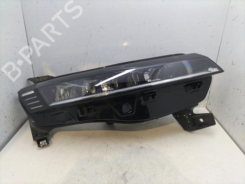 Used Right headlight RENAULT SCENIC E-TECH PHASE I EV87 (218 hp) 28053997