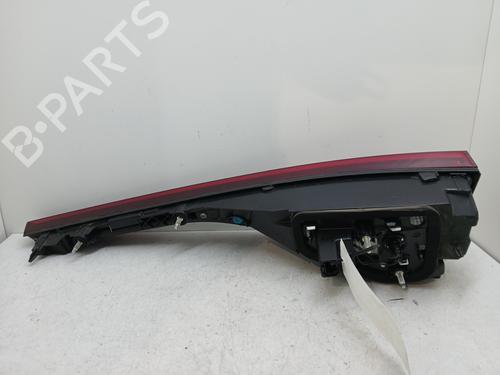 left-tailgate-light-renault-megane-iv-hatchback-b9amn_-2015-36571589 main image