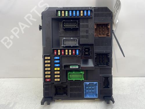 Fuse box PEUGEOT 2008 I (CU_) 1.2 VTi | BP28963463E1 - Image 5