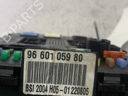 Fuse box PEUGEOT 307 (3A/C) 2.0 HDi 135 | BP22834423E1 