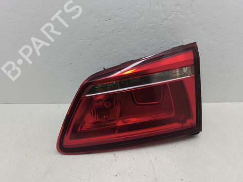 right-tailgate-light-vw-golf-sportsvan-vii-am1-an1-2014-2015-2016-2017-2018-2019-2020-32313805 main image