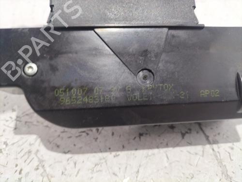 tailgate-lock-citroen-c5-ii-rc_-2004-2005-2006-2007-2008-27861395 main image